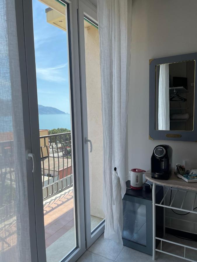 Готель La Casa Sul Mare - Monterosso - Cinque Terre Монтероссо-аль-Маре Екстер'єр фото